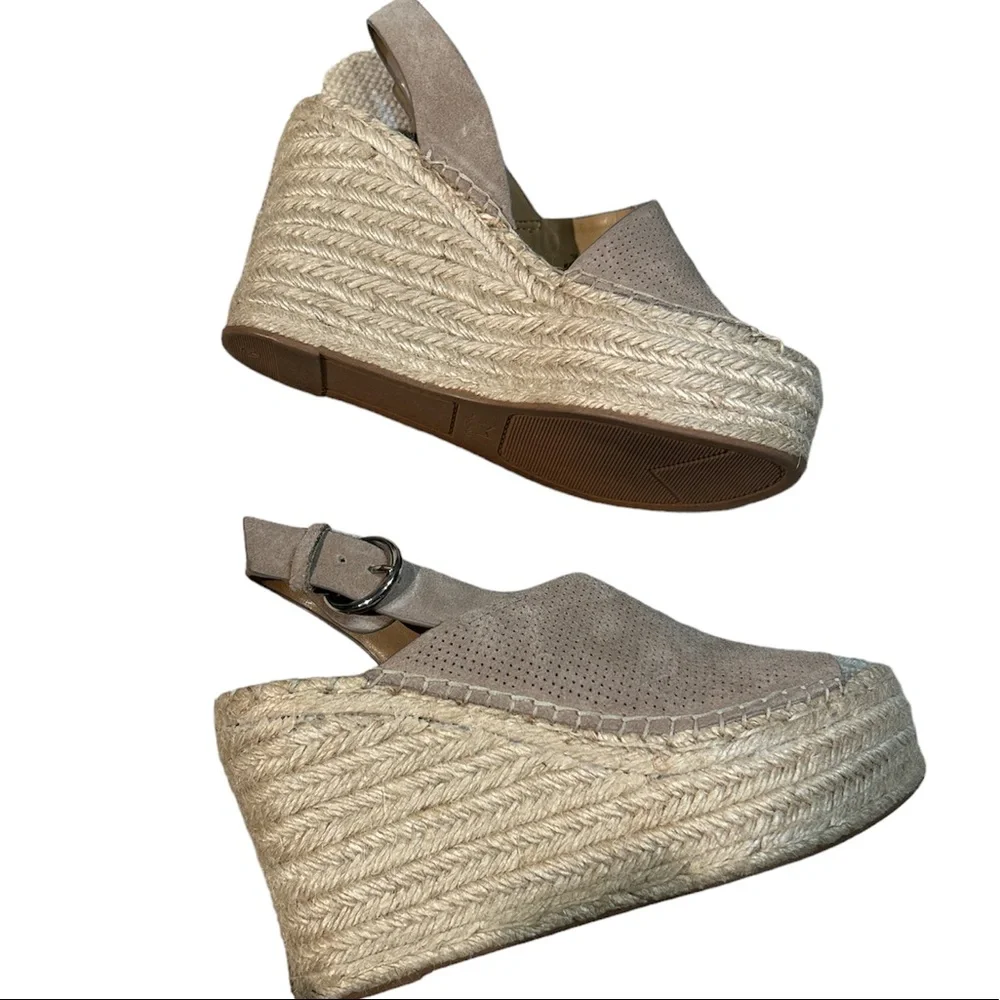 Marc Fisher Cutout Leather Espadrille Wedge Sandals Size 7.5 Like New Condition